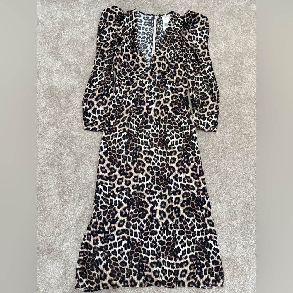 FARM Rio - Animal - Leopard Print MIDI Dress with V-neck - size Medium - NWT - Picture 4 of 16